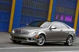 Mercedes recalls 284,000 C-class sedans in U.S., Canada for taillight issue